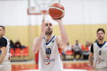 „Stekas“ sudėtyje išlaikė ilgametį kapitoną