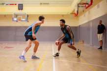 „Omegos-Tauro-LSU“ ekipoje – britų jaunimo rinktinėse žaidęs gynėjas