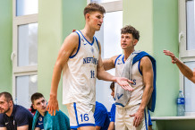 Ant bangos: vėl tritaškius fantastiškai laidę klaipėdiečiai pratęsė pergalių seriją Rietave