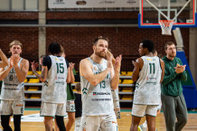 Dviženklį deficitą naikinę „Telšiai“ išsikapstė žemaičių derbyje