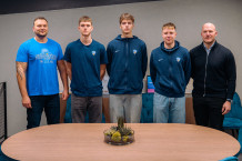 „Neptūnas“ įteikė sutartis trims perspektyviems jaunuoliams